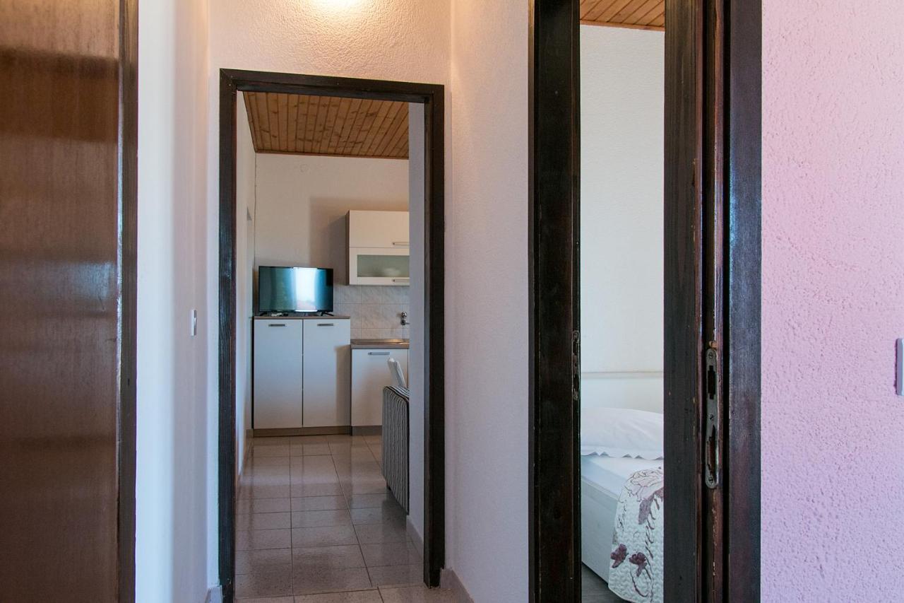 Apartments By The Sea Zivogosce - Blato, Makarska - 1057 Blato  외부 사진