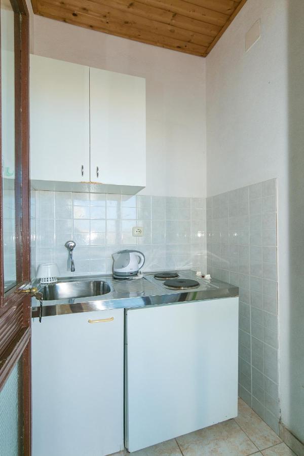 Apartments By The Sea Zivogosce - Blato, Makarska - 1057 Blato  외부 사진