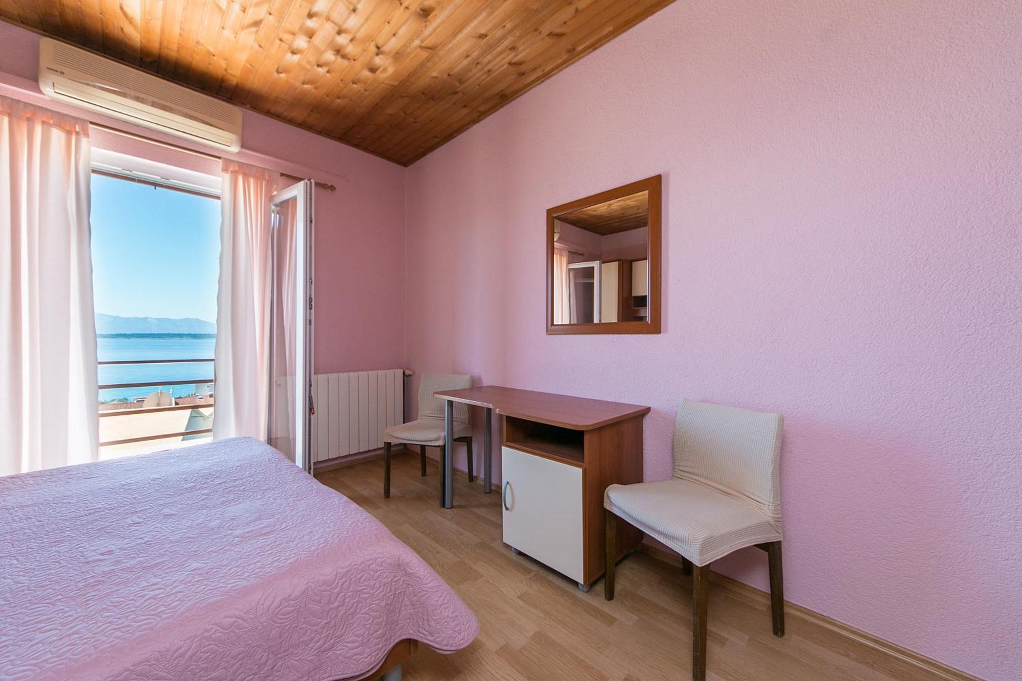 Apartments By The Sea Zivogosce - Blato, Makarska - 1057 Blato  객실 사진